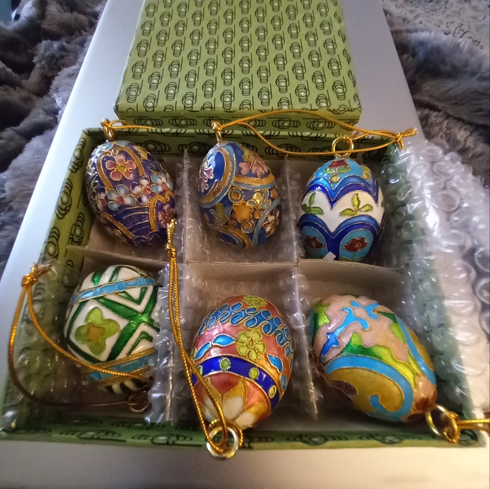 Vintage small cloisonne Faberge 6 egg set beautiful .New in box Russian